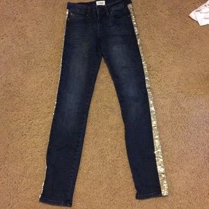 Hudson jeans size 10  girls Great condition.